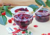 Густое вишневое варенье без желатина