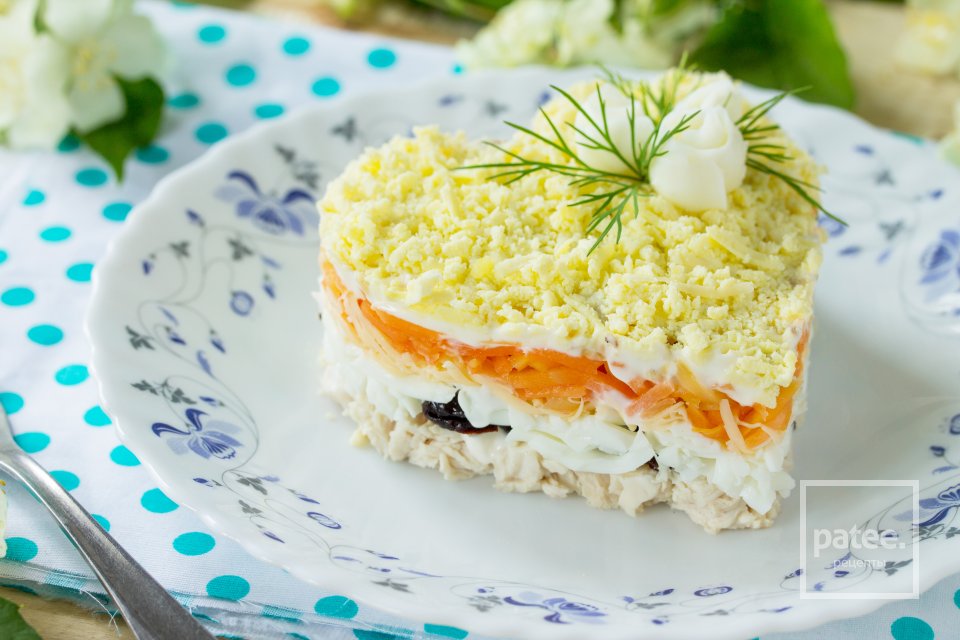 Салат с курицей и черносливом "Купеческий" - Шаг 13