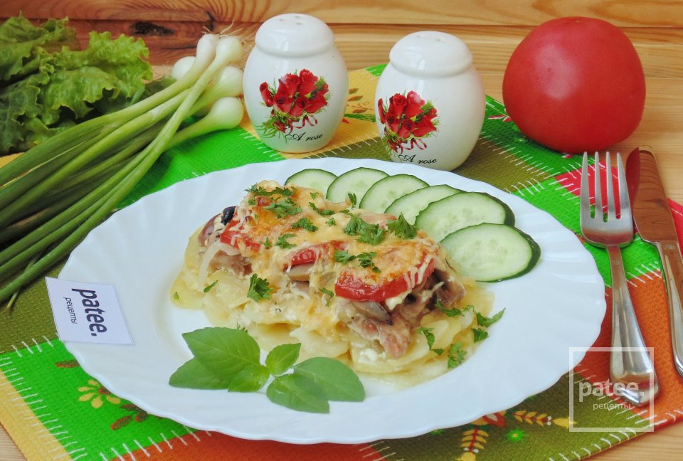 Куриные бедра с картофелем и грибами в духовке - Шаг 18