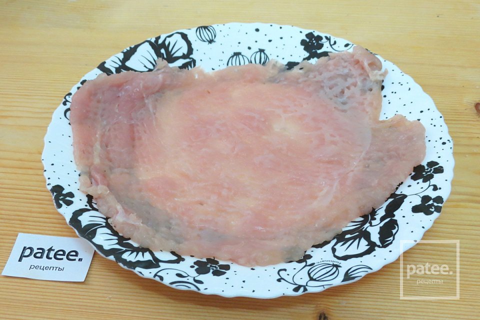 Сочные сосиски в тесте с овощами и куриным филе - Шаг 3