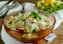 Салат из капусты с ветчиной и сыром