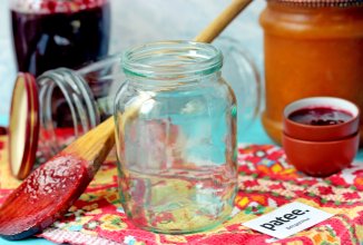 Как стерилизовать банки в микроволновке