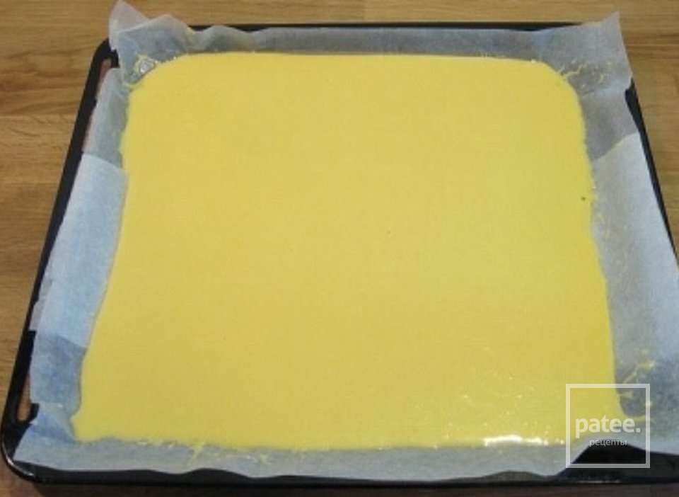 БЫСТРЫЙ РУЛЕТ НА СГУЩЕННОМ МОЛОКЕ - Шаг 1