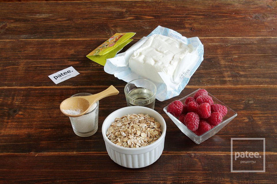 Сырники без яиц и пшеничной муки - Шаг 1