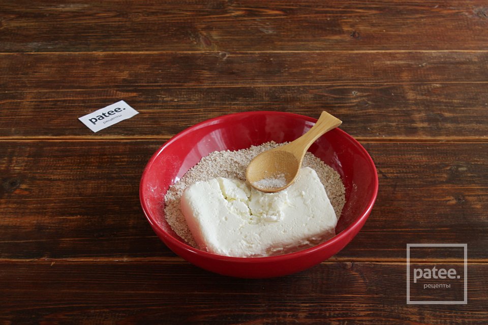 Сырники без яиц и пшеничной муки - Шаг 4