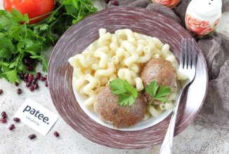 Мясные котлеты с фасолью