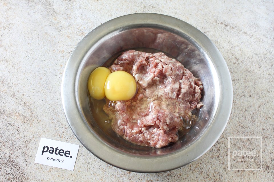 Мясные котлеты с фасолью - Шаг 3
