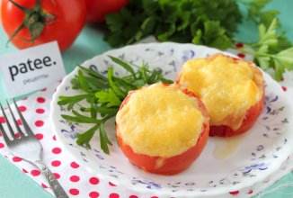Помидоры запеченные с курицей и сыром