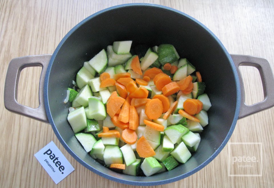 Легкий овощной суп с цуккини и фасолью - Шаг 6