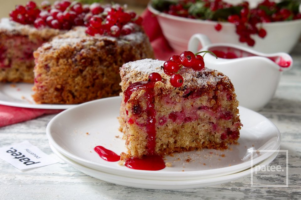 Овсяная шарлотка с красной смородиной - Шаг 15