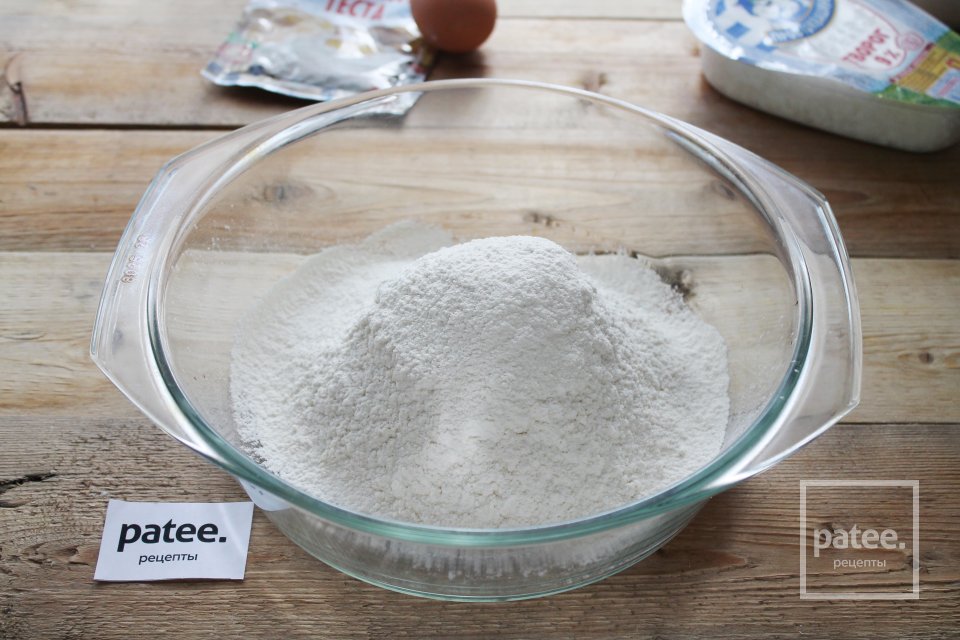 Пирожки с творогом и зеленью песочные - Шаг 3