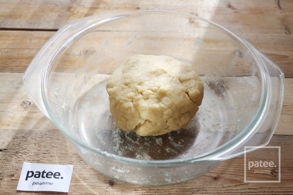 Пирожки с творогом и зеленью песочные - Шаг 10