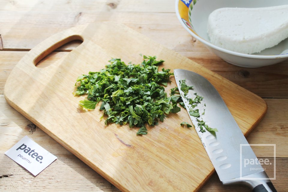 Пирожки с творогом и зеленью песочные - Шаг 13