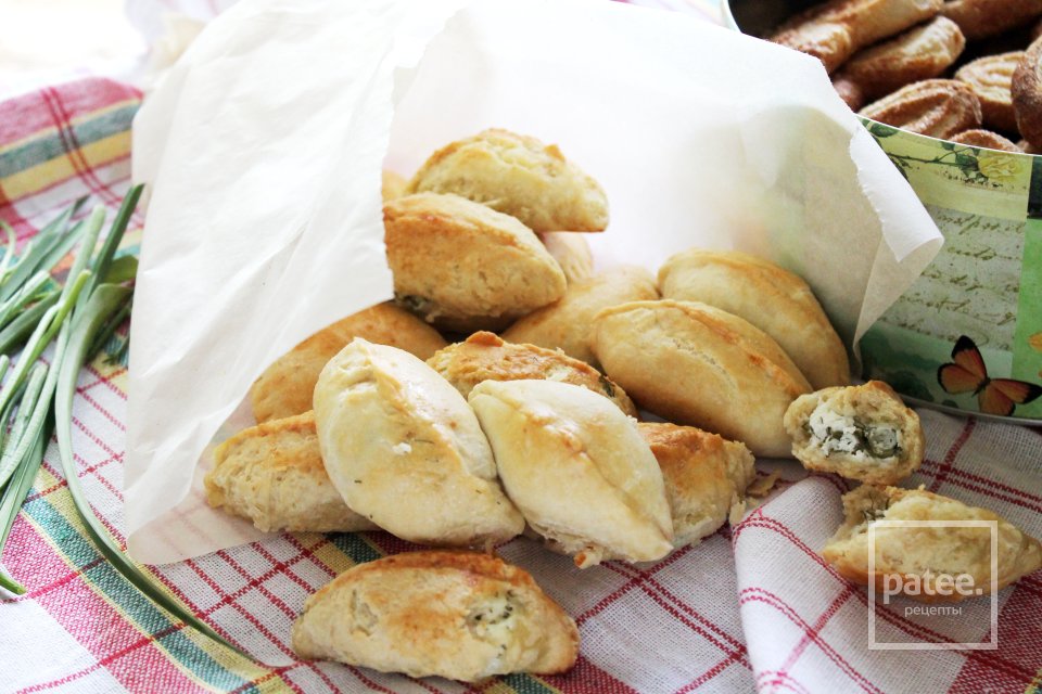Пирожки с творогом и зеленью песочные - Шаг 26
