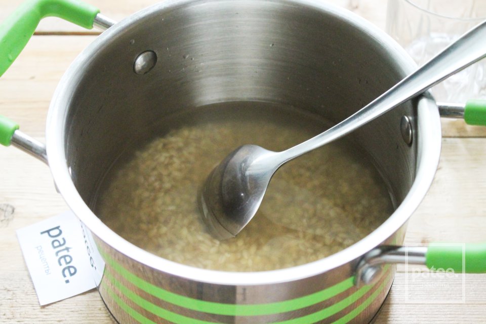 Перловая каша с морковью, луком и орехами - Шаг 4