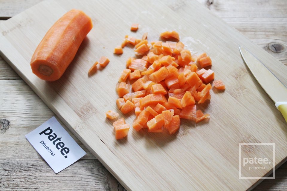 Перловая каша с морковью, луком и орехами - Шаг 7