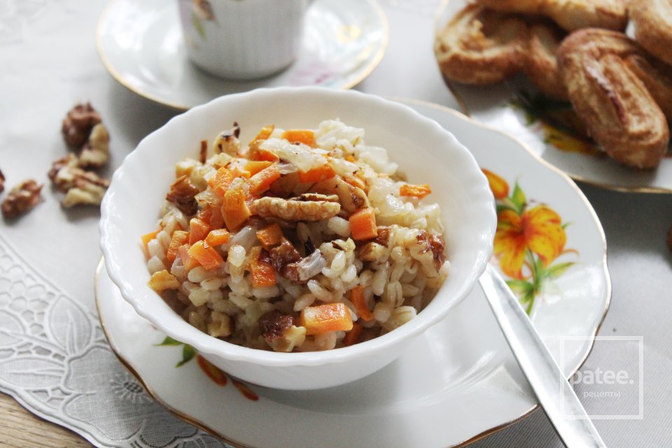 Перловая каша с морковью, луком и орехами - Шаг 13