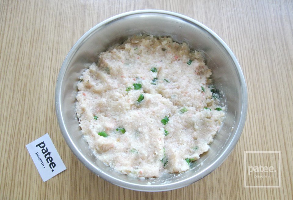 Котлеты с курицей и крабовыми палочками - Шаг 10