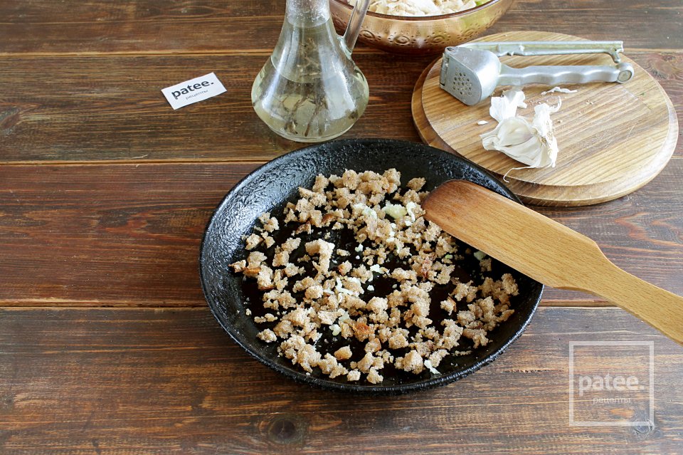 Салат с курицей и сельдереем - Шаг 10