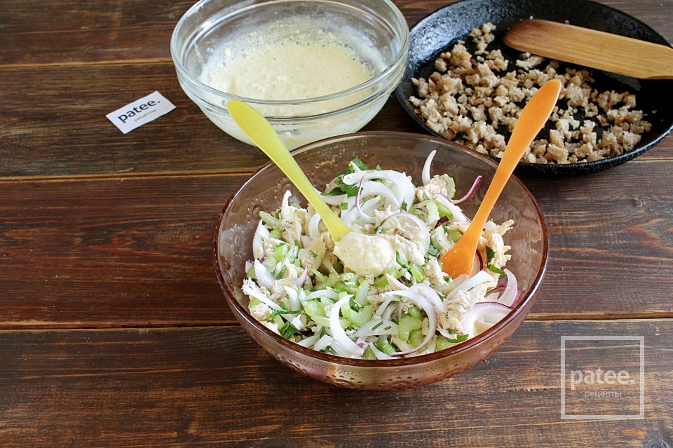 Салат с курицей и сельдереем - Шаг 11