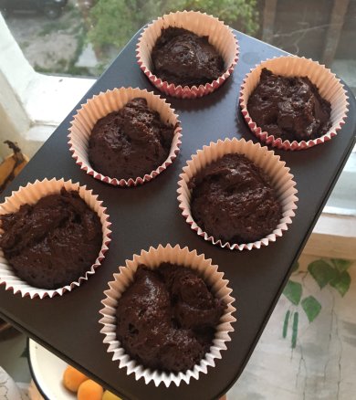 Супер шоколадные капкейки с крем-чизом - Шаг 7