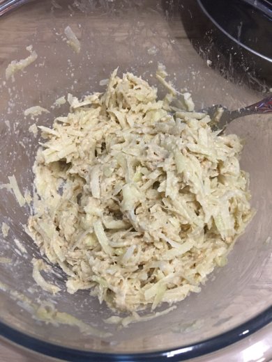 Мясо с шампиньонами и картофельные драники - Шаг 2