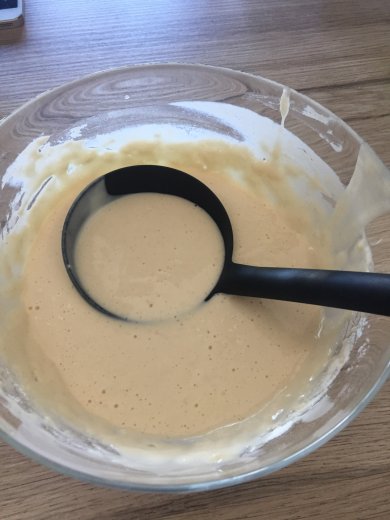 Оладьи на ряженке - Шаг 1