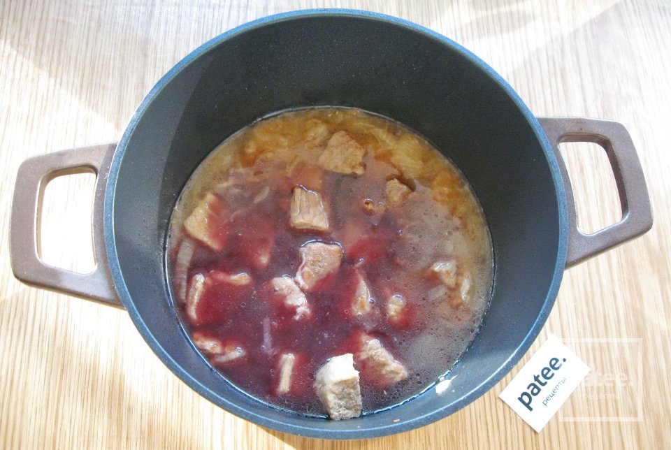 Свинина с куриной печенью в красном вине - Шаг 10