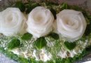 Салат "Три белые розы"