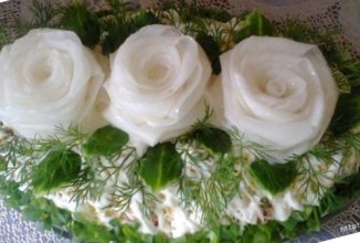 Салат "Три белые розы"