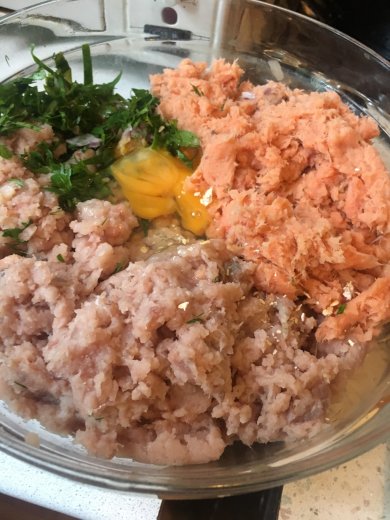 Пп- котлеты из кеты и карпа - Шаг 2