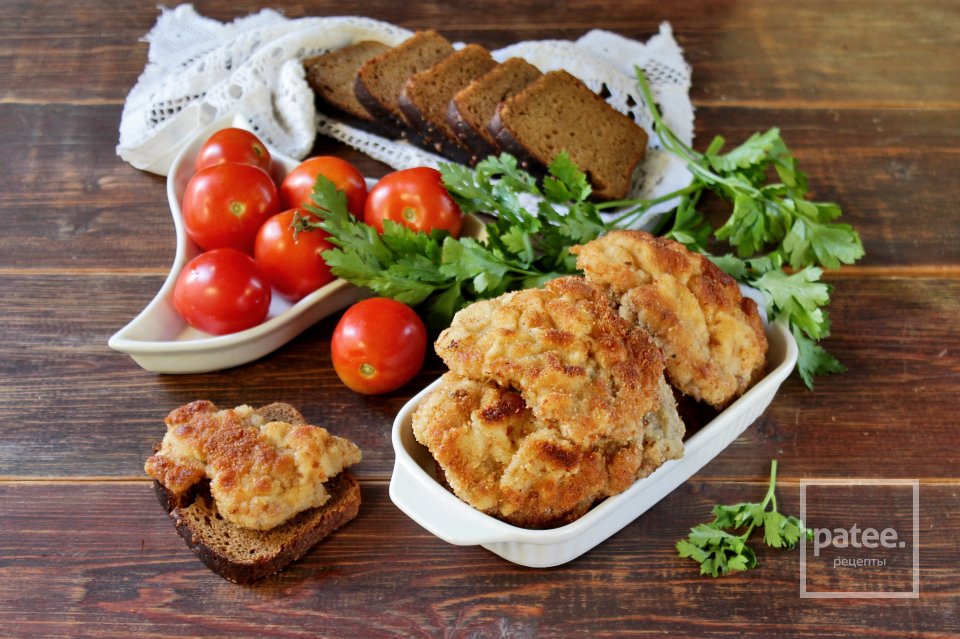 Свиные биточки в сухарях - Шаг 12