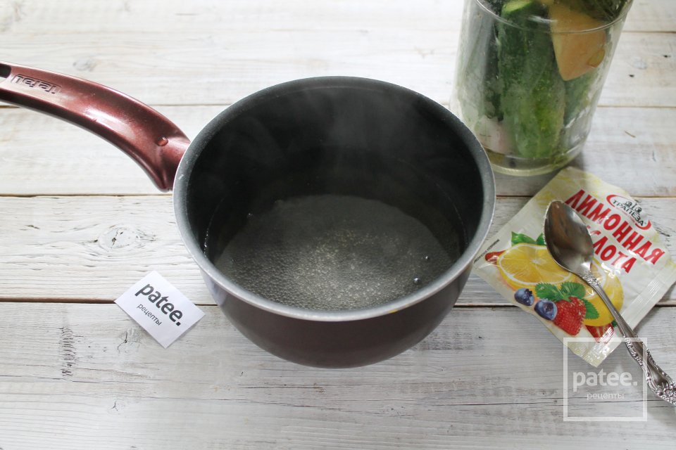 Маринованные огурцы с яблоком и лимонной кислотой - Шаг 17