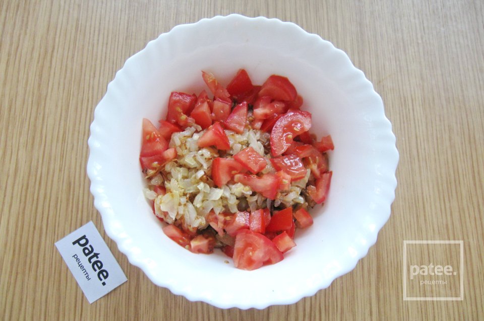 Салат из баклажанов с яйцом и помидорами - Шаг 8