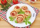 Слоеные булочки-розочки с колбасой