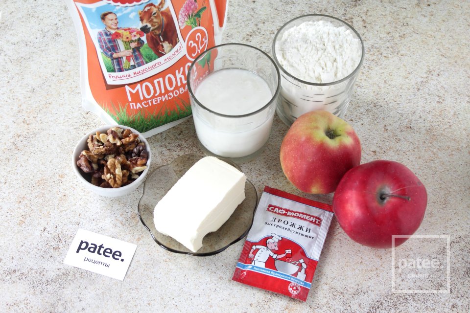 Пирожки с яблоками - Шаг 1