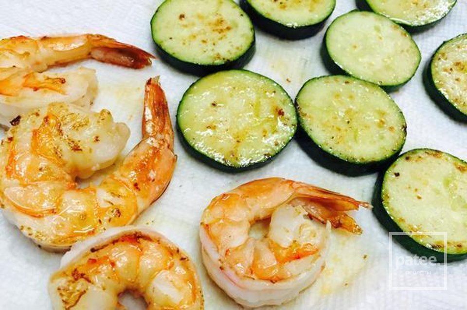 Креветки с цукини в сладком соусе чили - Шаг 6