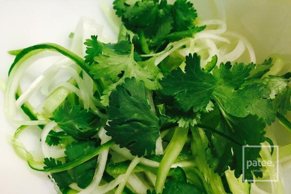 Креветки с цукини в сладком соусе чили - Шаг 9