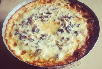 Киш-лорен с курицей и грибами.