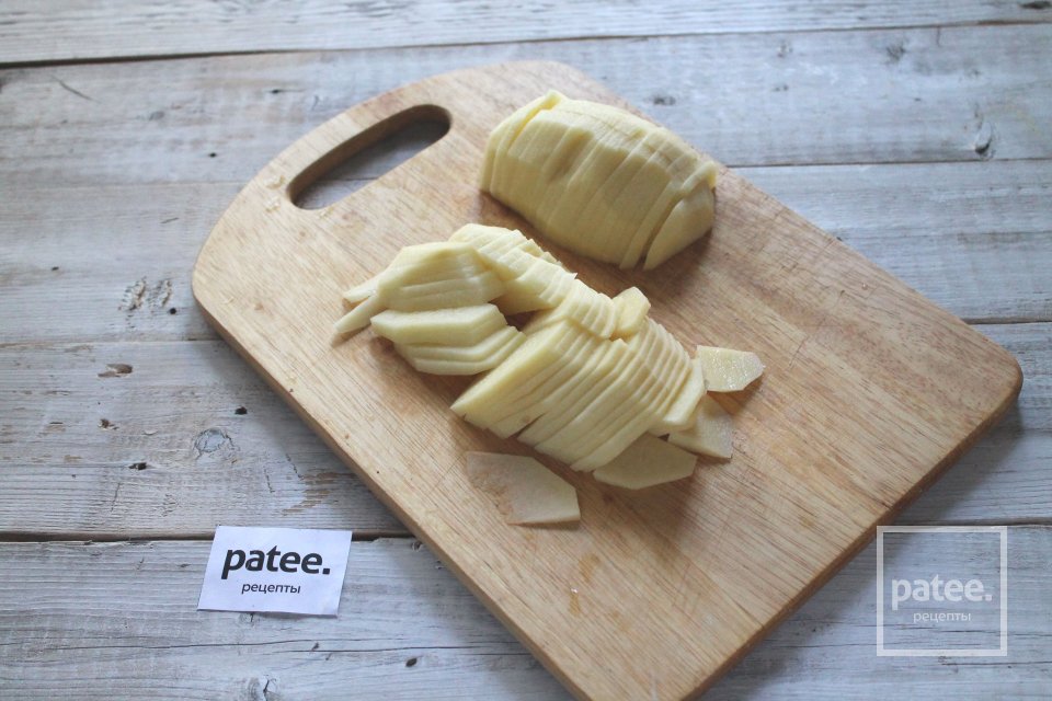 Картофельная запеканка с сайрой - Шаг 2