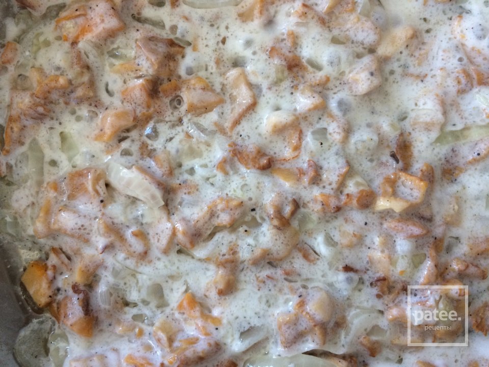 Паста с грибами лисичками в сливочном соусе - Шаг 4