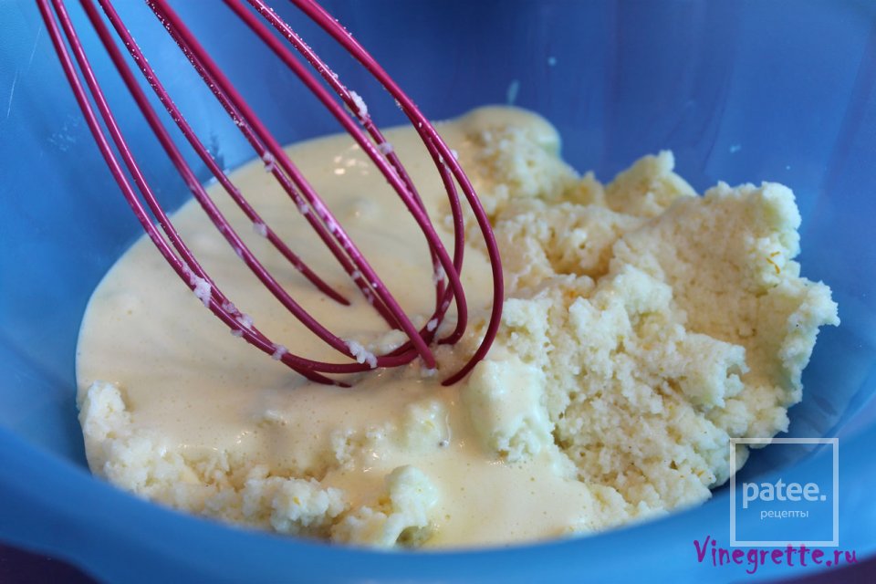 Манная запеканка с вишней - Шаг 7