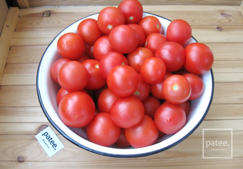 Маринованные помидоры "под снегом" - Шаг 2
