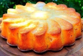 Заливной грушевый пирог