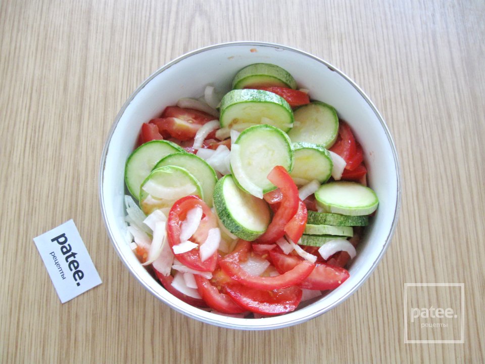 Куриное филе с кабачками в духовке - Шаг 8