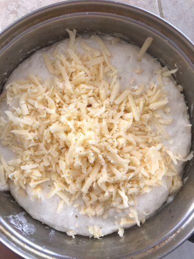 Нежные булочки с сыром к завтраку - Шаг 2