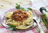 Спагетти болоньезе