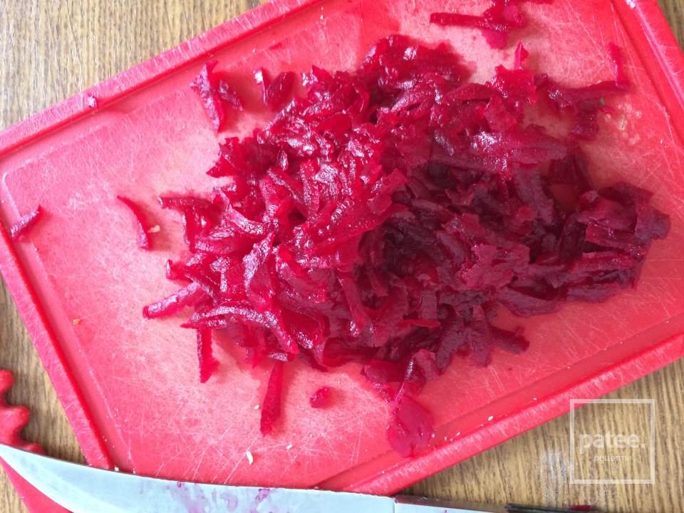 Салат со свеклой - Шаг 1