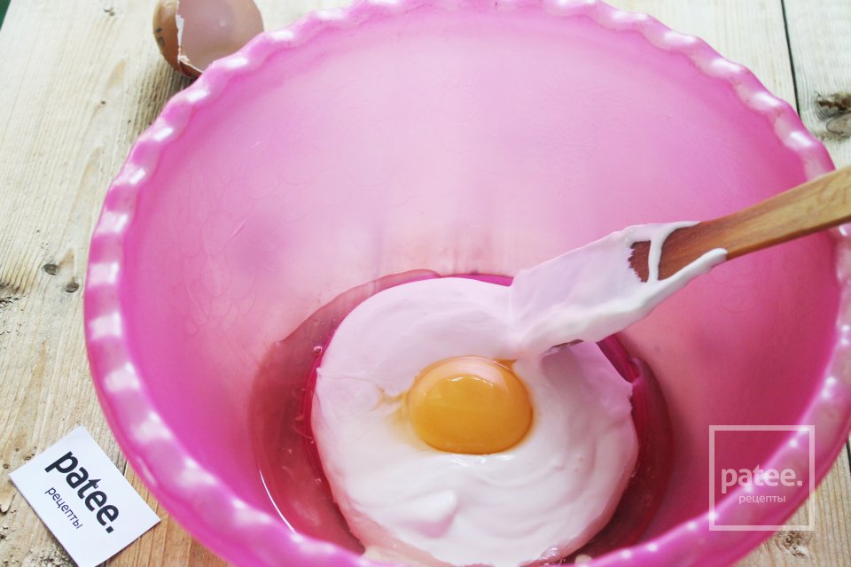 Пирожки с грибами и куриным фаршем в духовке - Шаг 5