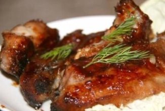 Свиные ребрышки в медовом соусе